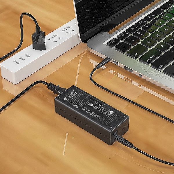 USB C PD Phone Charger Laptop Charger USB C PD Phone Charger Laptop Charger